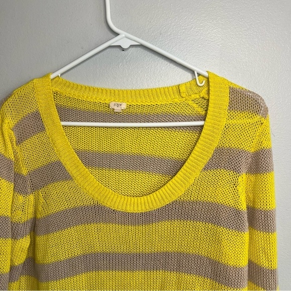 J Crew Linen Cotton Crew Neck Sweater Yellow Gray Striped Sz M Beach Fall Beachy - Picture 2 of 6